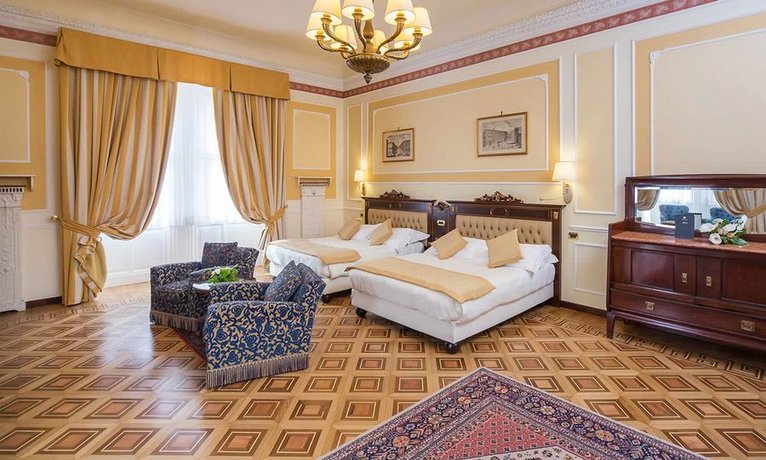 Hotel Bristol Palace