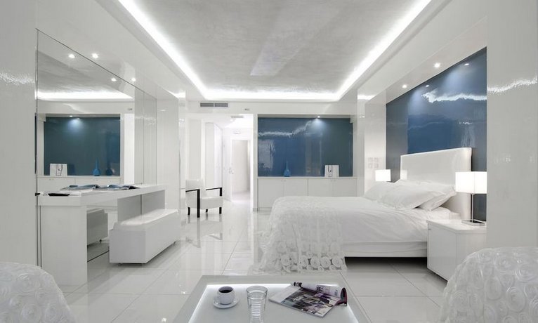 Athens Status Suites