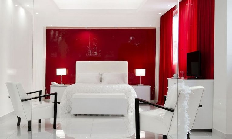 Athens Status Suites