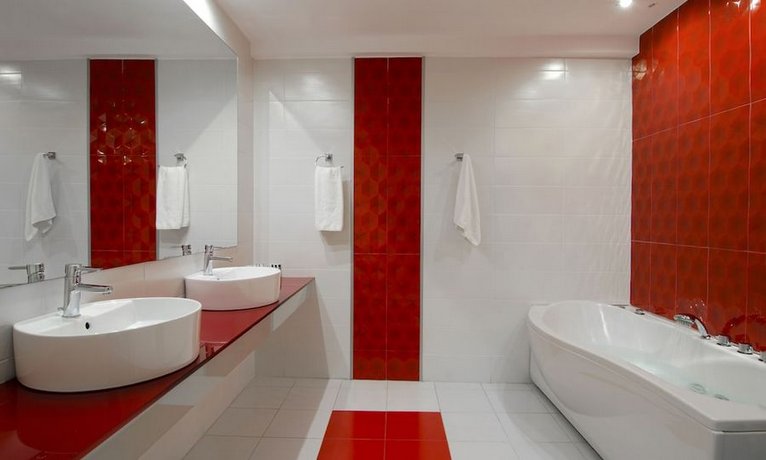 Athens Status Suites