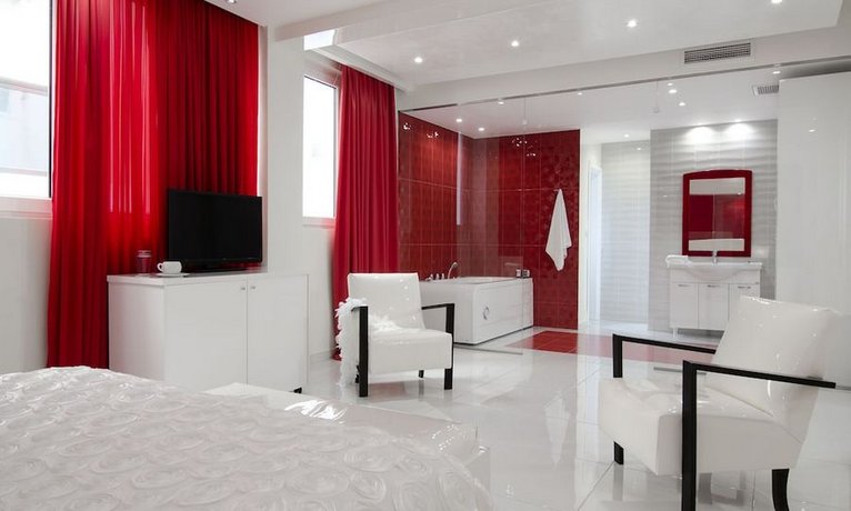 Athens Status Suites