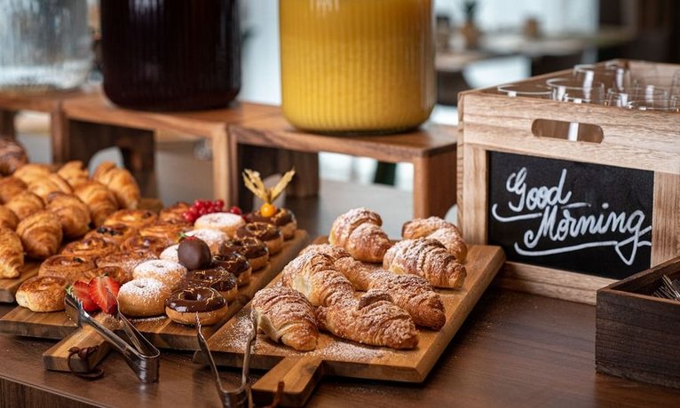 Hilton Garden Inn Bucharest Airport