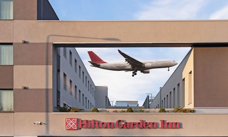 Hilton Garden Inn Bucharest Airport