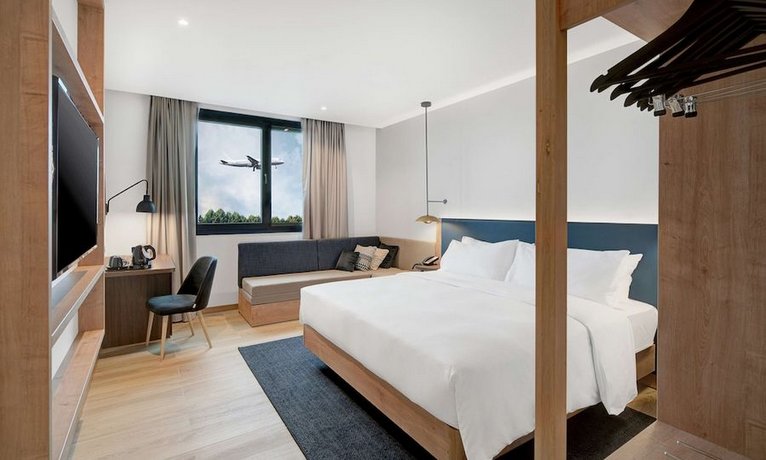 Hilton Garden Inn Bucharest Airport