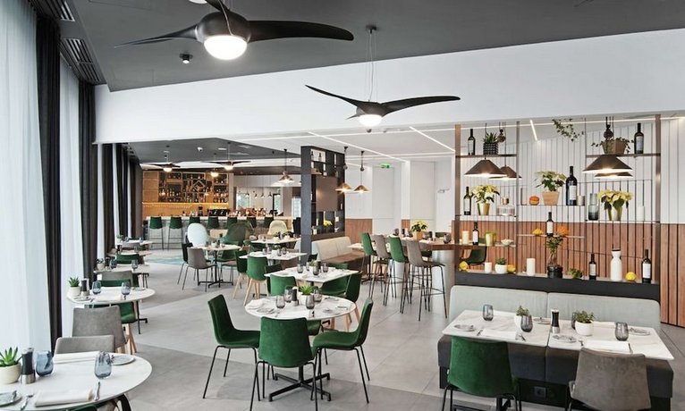 Hilton Garden Inn Bucharest Airport