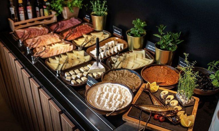 Hilton Garden Inn Bucharest Airport