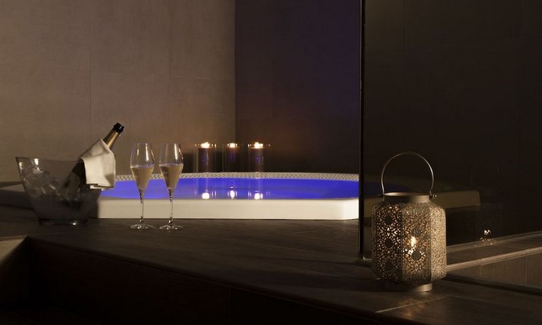Ego Hotel