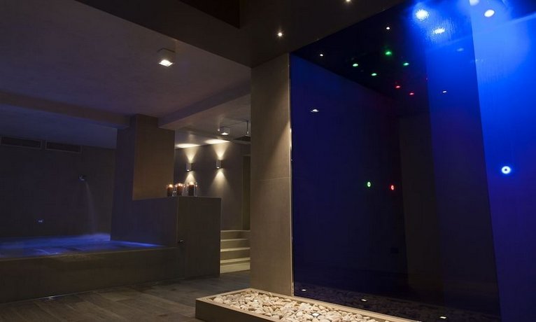 Ego Hotel