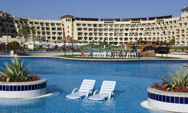 Steigenberger Al Dau Beach Hotel