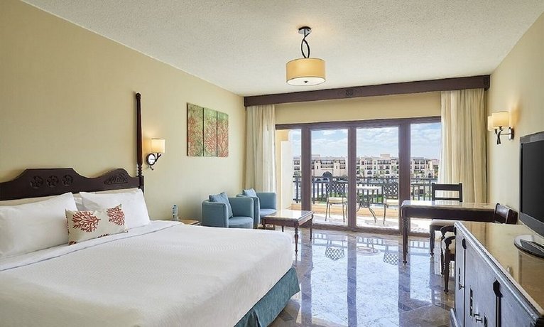Steigenberger Al Dau Beach Hotel
