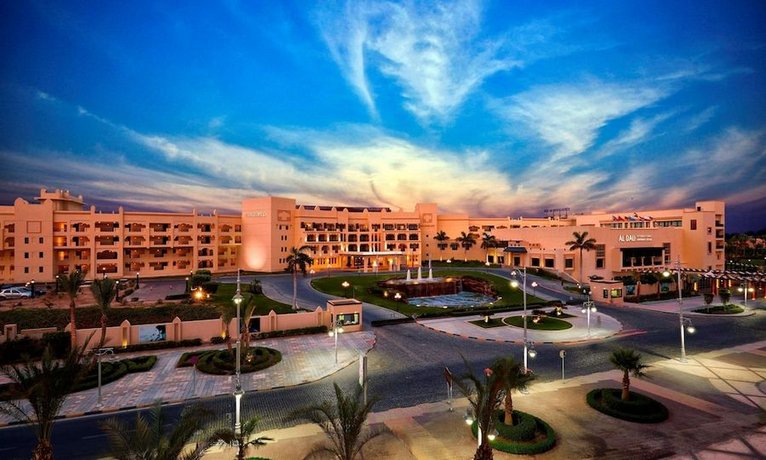 Steigenberger Al Dau Beach Hotel
