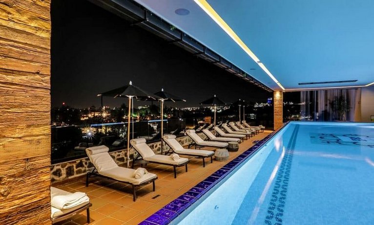 Rosewood Puebla