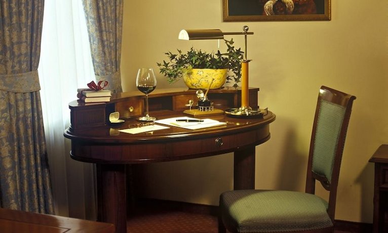 Grotthuss Boutique Hotel