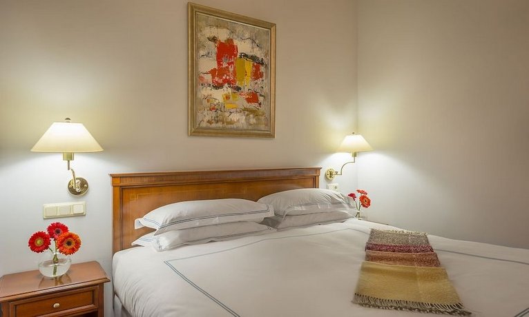 Grotthuss Boutique Hotel
