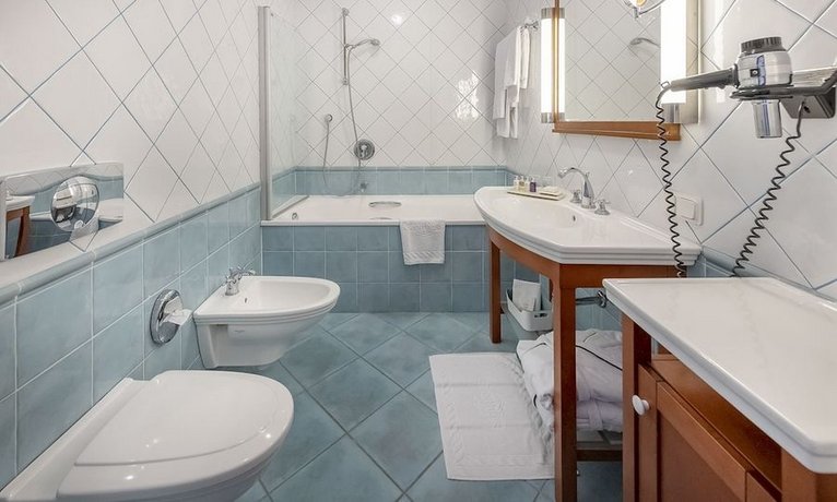 Grotthuss Boutique Hotel