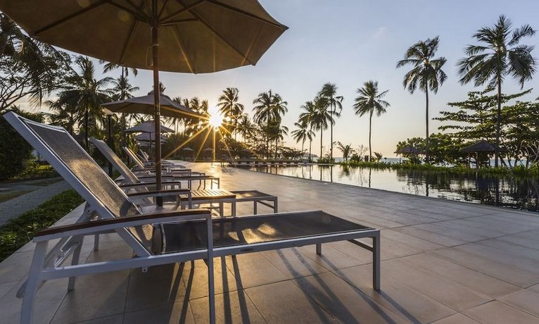 Kantary Beach Hotel Villas & Suites