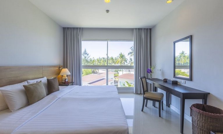 Kantary Beach Hotel Villas & Suites