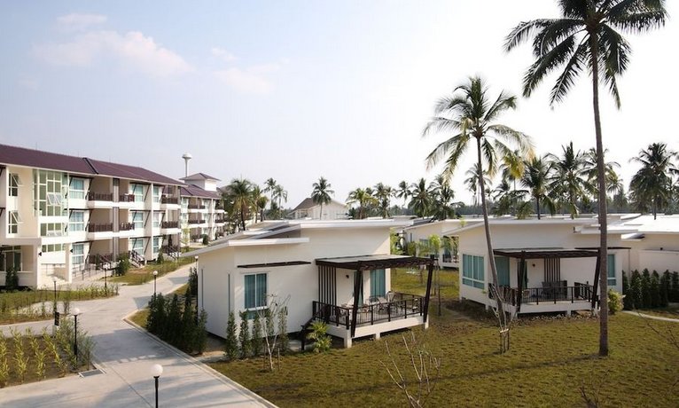 Kantary Beach Hotel Villas & Suites