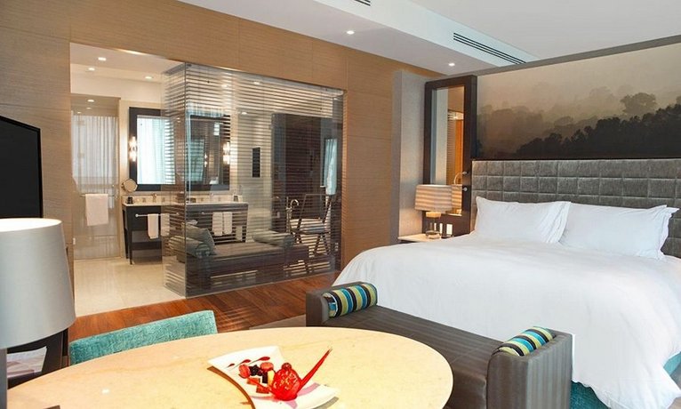Live Aqua Urban Resort Mexico