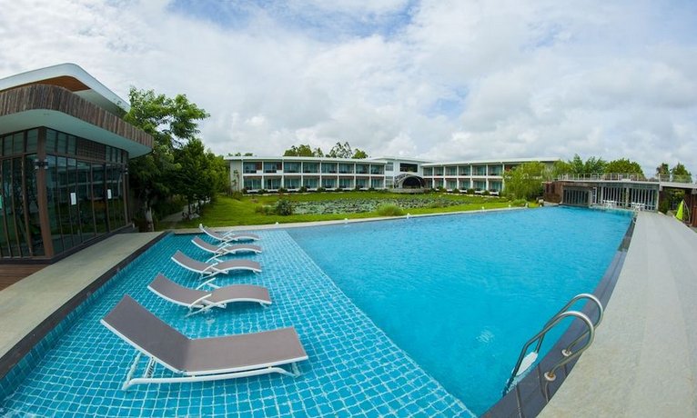 Baan Rim Ao
