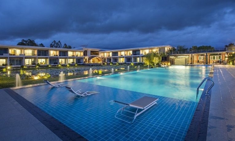 Baan Rim Ao