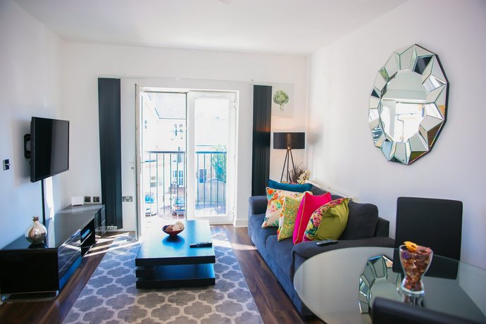 Modern 2 Bedroom Apartment London