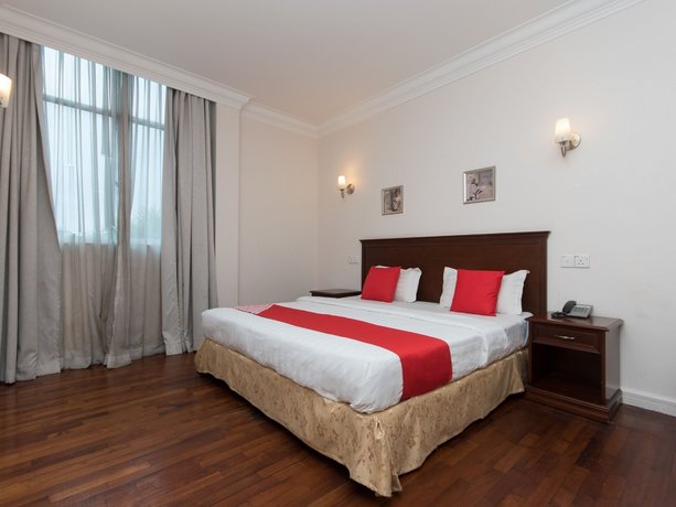 OYO 1108 Bundusan Hotel