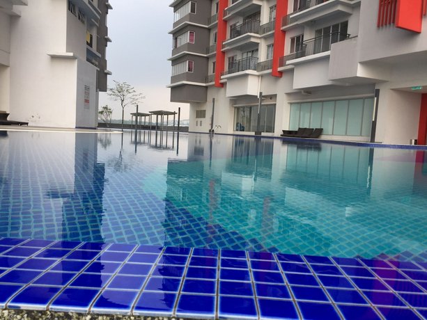 AR Homestay condominium