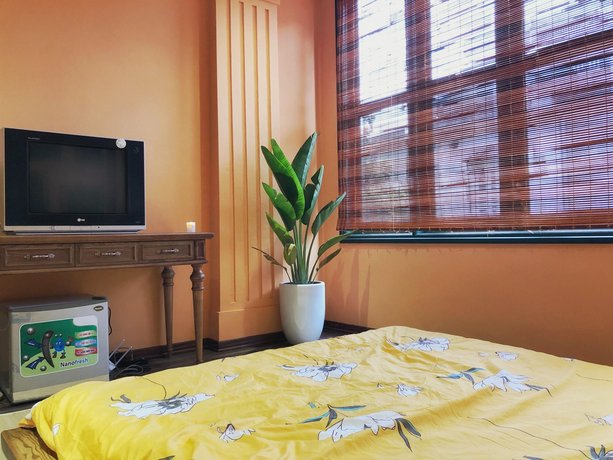 No 10 Homestay