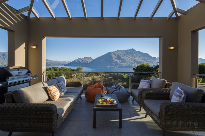 Queenstown Grandview