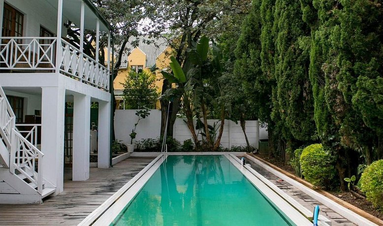 Sandton Farmhouse Executive B&B