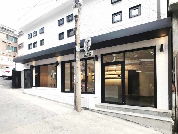 Seoul Cube Itaewon