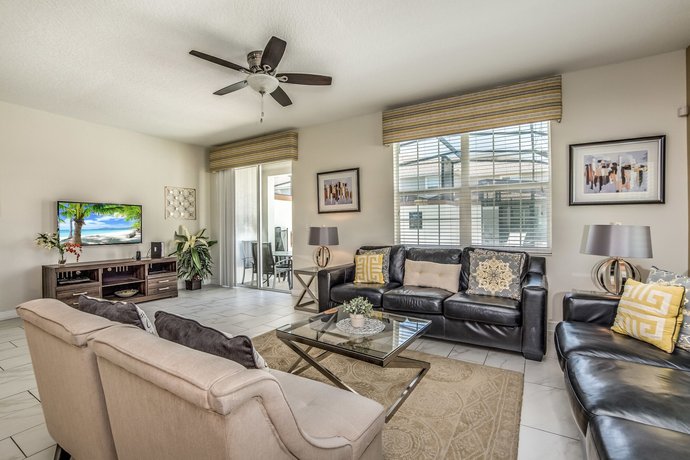 Storey Lake - 3084 Juliet Drive
