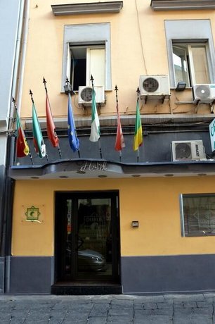Charlie Hotel Naples