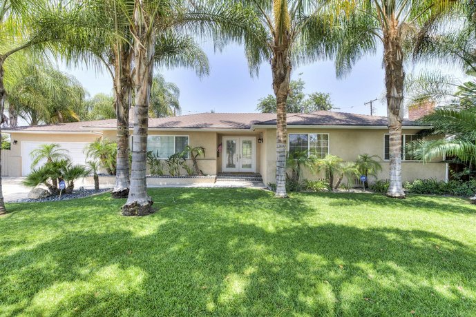 Palm Villa Anaheim