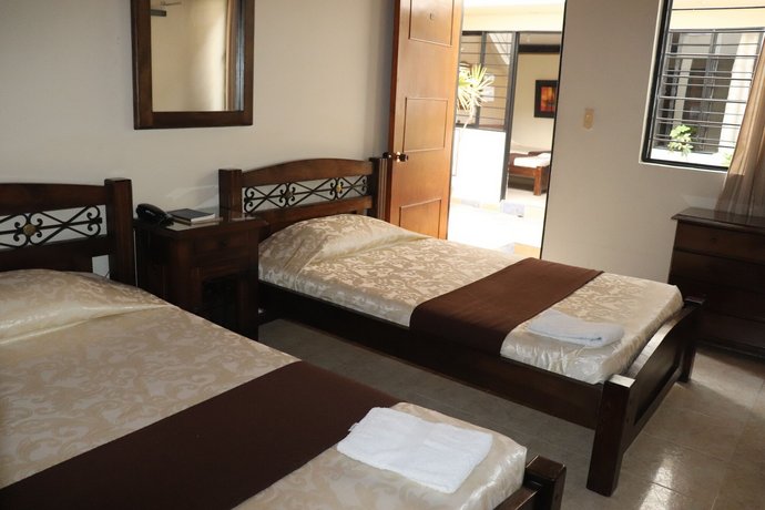 Hotel Ciudad Blanca