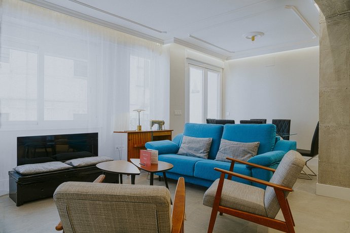 Caleta Homes - Apartamentos Tribuna