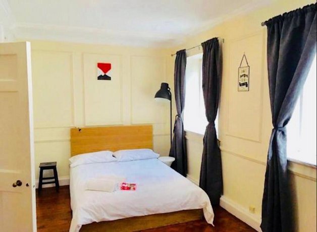 Mayfair Holiday Apartment