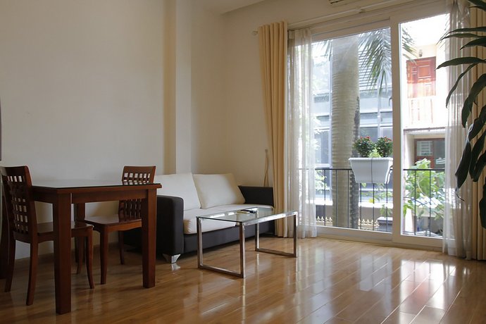 Apartment Linh Lang