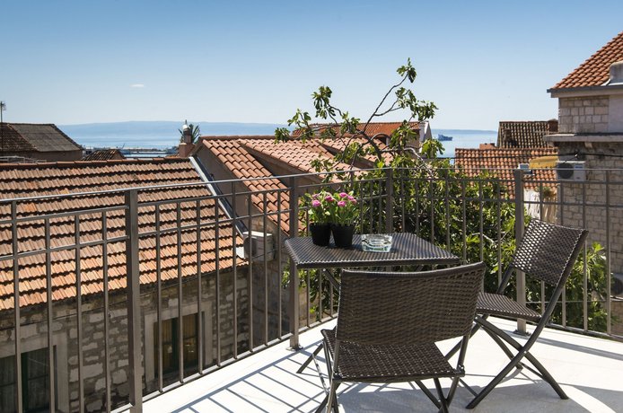 Nera luxery Apartments