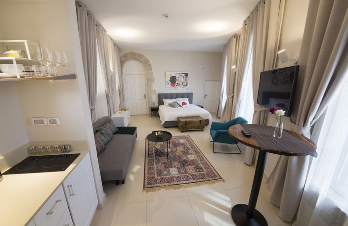 Mamilla Design Apartments