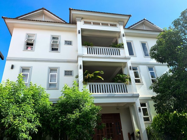 Vatanak Apartment