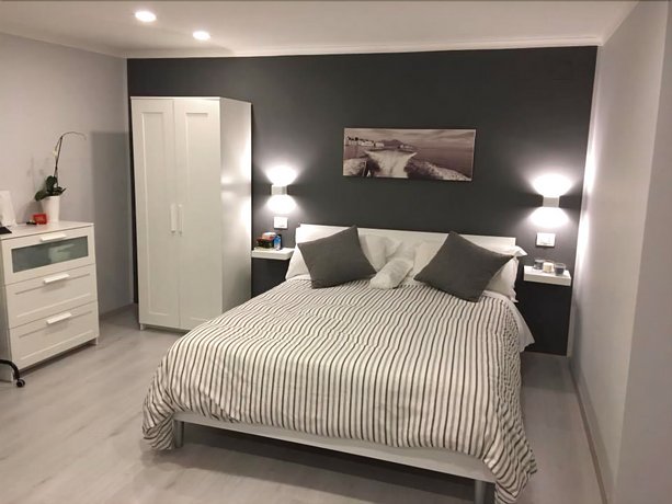 The Lux B&B Napoli Mergellina