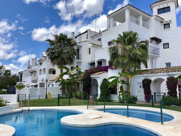 2-Bedrooms Apartment Puerto Banus-Beach