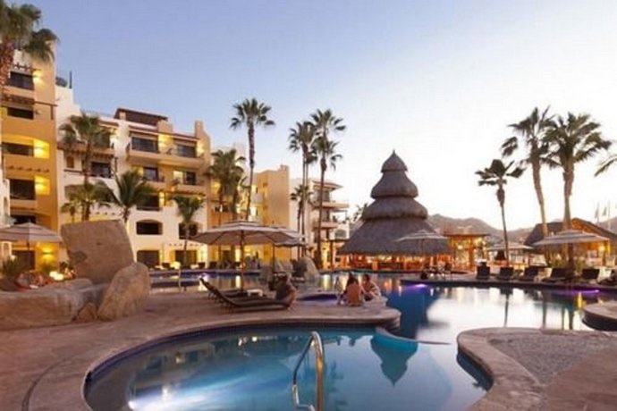 Cool Pool & Marina View Luxe Jr Suite In Cabo
