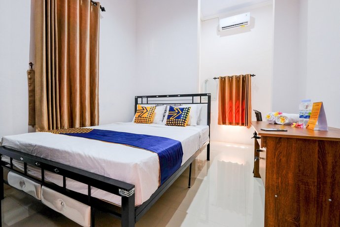 SPOT ON 1784 TNC Residence