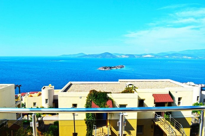 1 Bedroom Apartment Sea View 10 By Likya Global