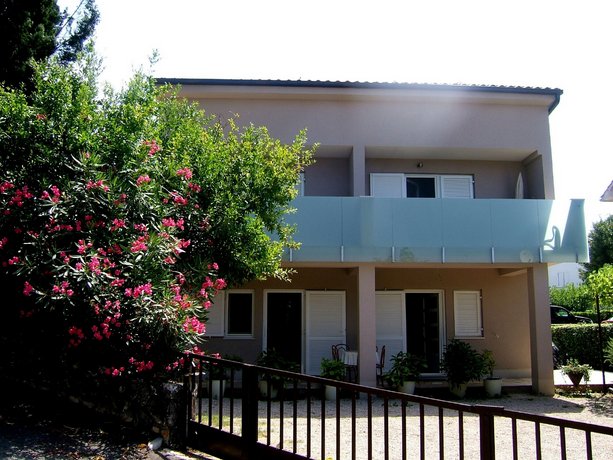 Dubravka Apartment Malinska