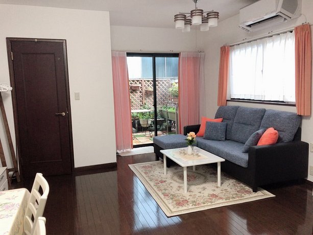 Kanae House