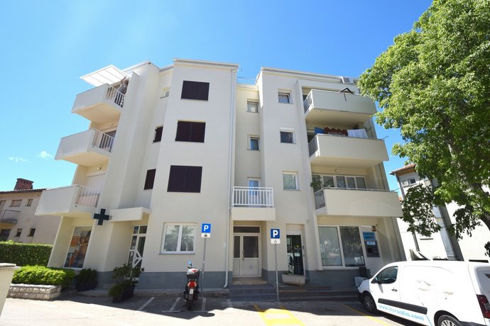 Apartment Jela Malinska